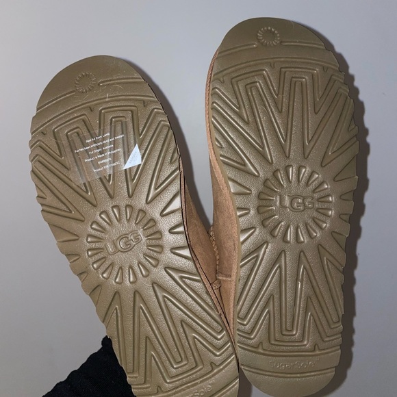 UGG - Mini Bailey Button II Genuine Sherling Boot - Chestnut - Women - Picture 5 of 10